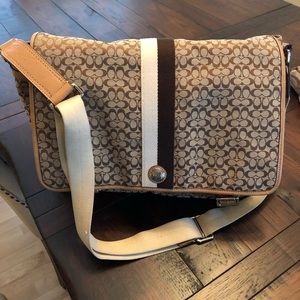 Coach messenger bag